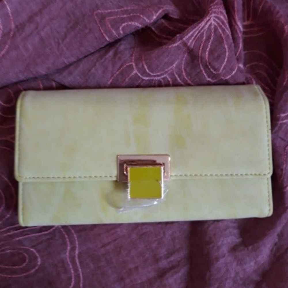 Lime Green Wallet Roomy Clutch Compartments